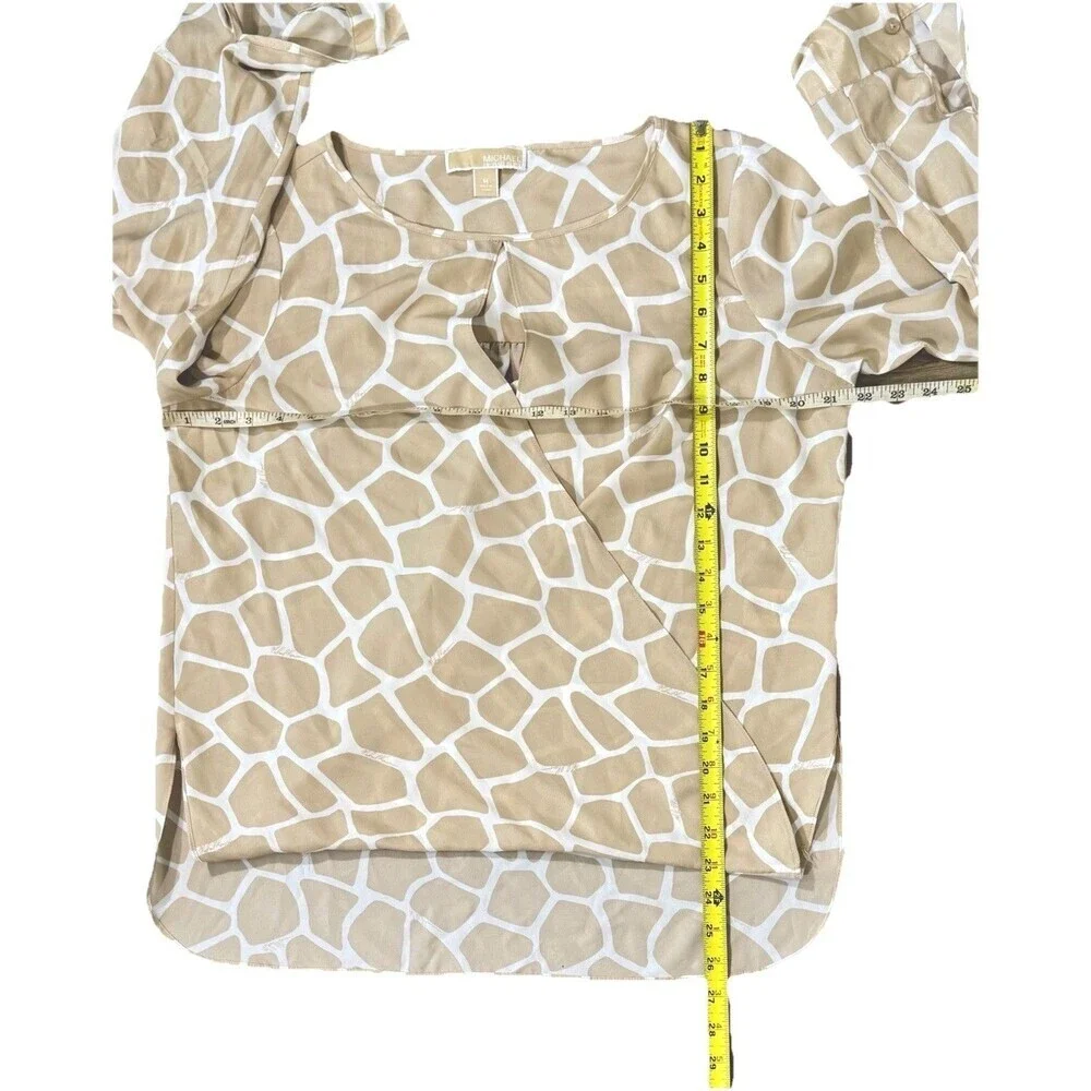 Michael Kors Giraffe Print Blouse Women M Roll Tab Sleeve Keyhole Beige